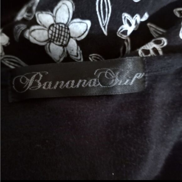 BANANA SHIP BLACK & WHITE FLORAL DRESS SZ.S/M EUC - Picture 6 of 6